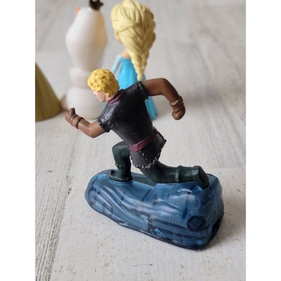 Frozen 2 Princess Elsa Anna Olaf Kristoff Hans villain hero playset toy - Picture 11 of 12